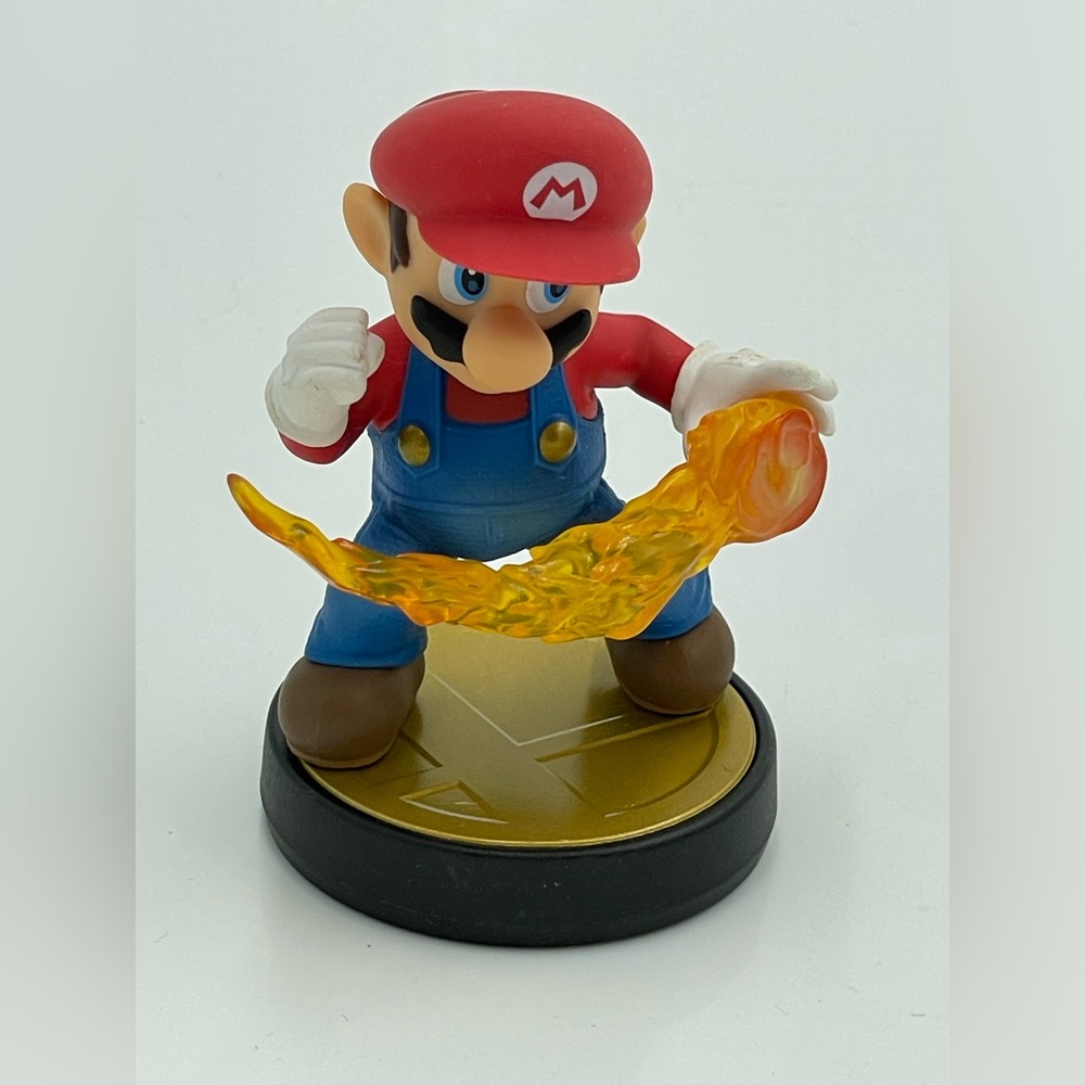 Fireball Mario Amiibo (Super Smash Bros.) Nintendo.